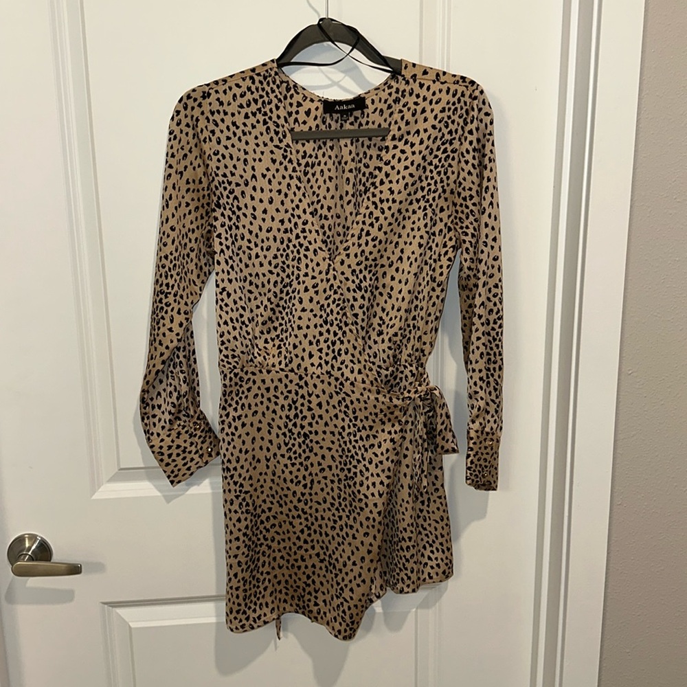 Animal print 🐆 romper size small